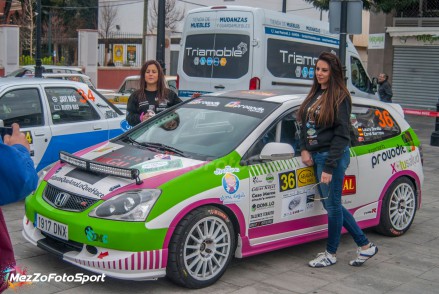 El Honda de Laura Bonillo en una carrera